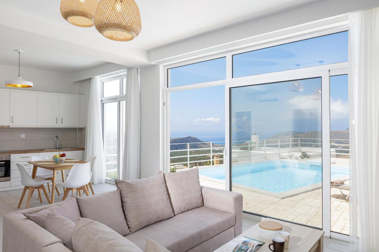 Petres Villas Плакиас Екстериор снимка