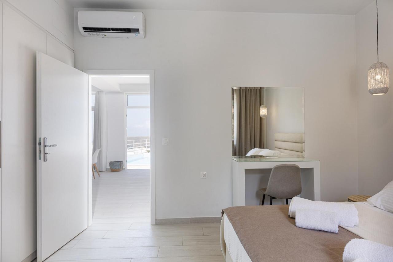 Petres Villas Плакиас Екстериор снимка