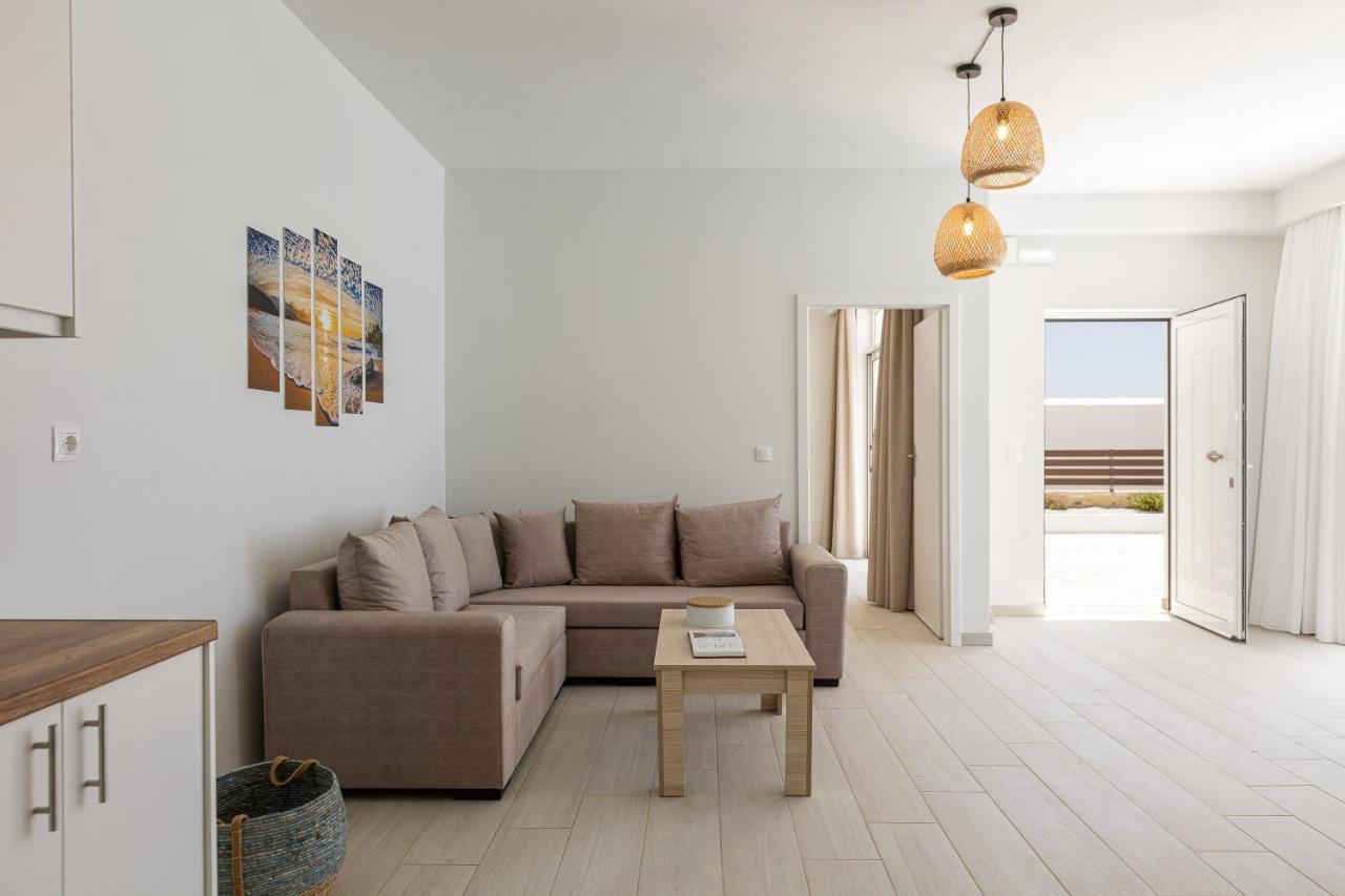 Petres Villas Плакиас Екстериор снимка