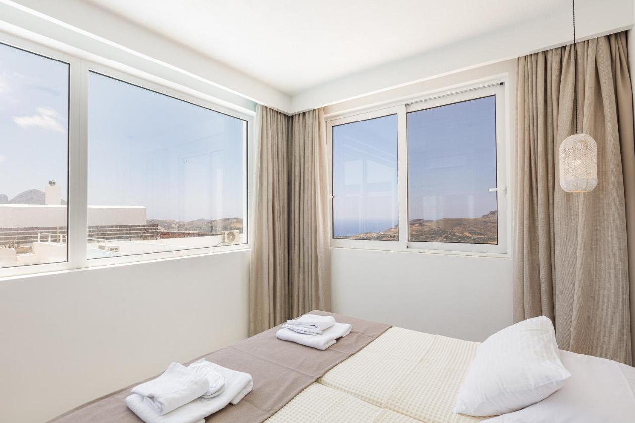 Petres Villas Плакиас Екстериор снимка
